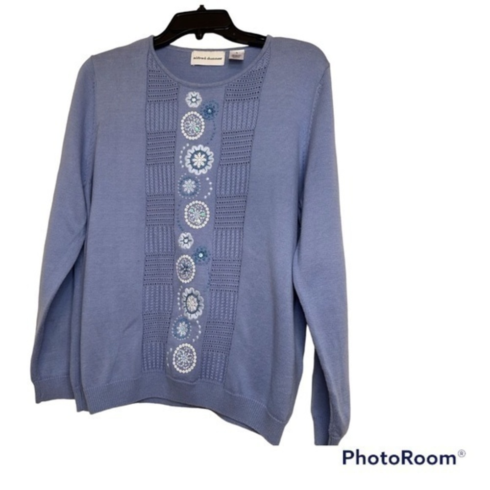Grandma Knit Top Lightweight Sweater Embroidered Beaded Floral Size Large
